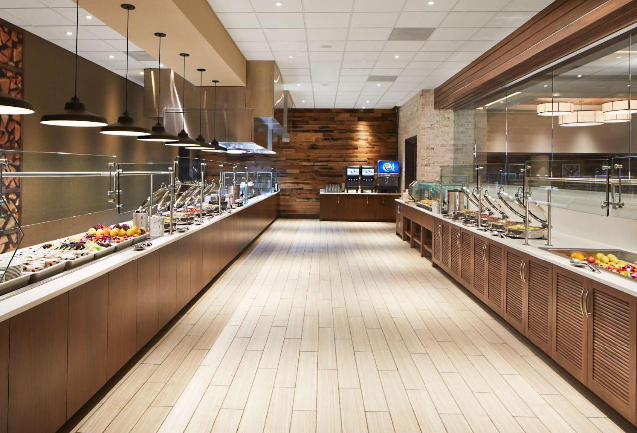 Embassy Suites By Hilton Nashville Downtown Bagian luar foto