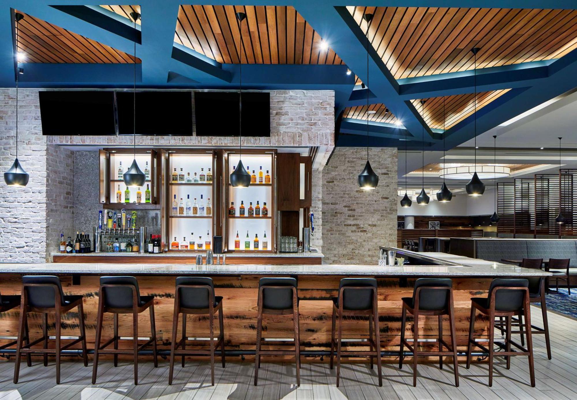 Embassy Suites By Hilton Nashville Downtown Bagian luar foto